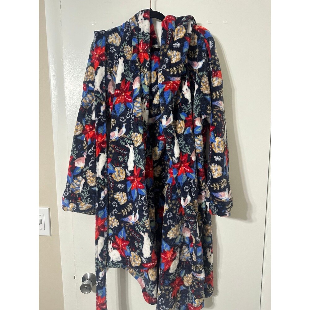 Vera Bradley winter forest robe